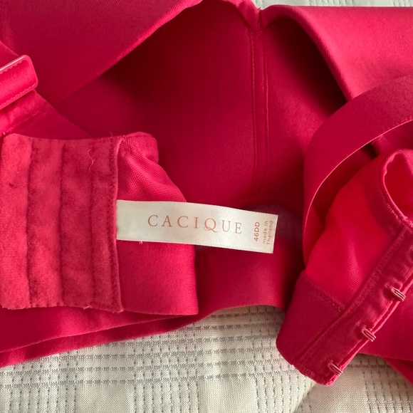 Lot of 7 Cacique Wire Free Bras 46DD - Picture 12 of 16